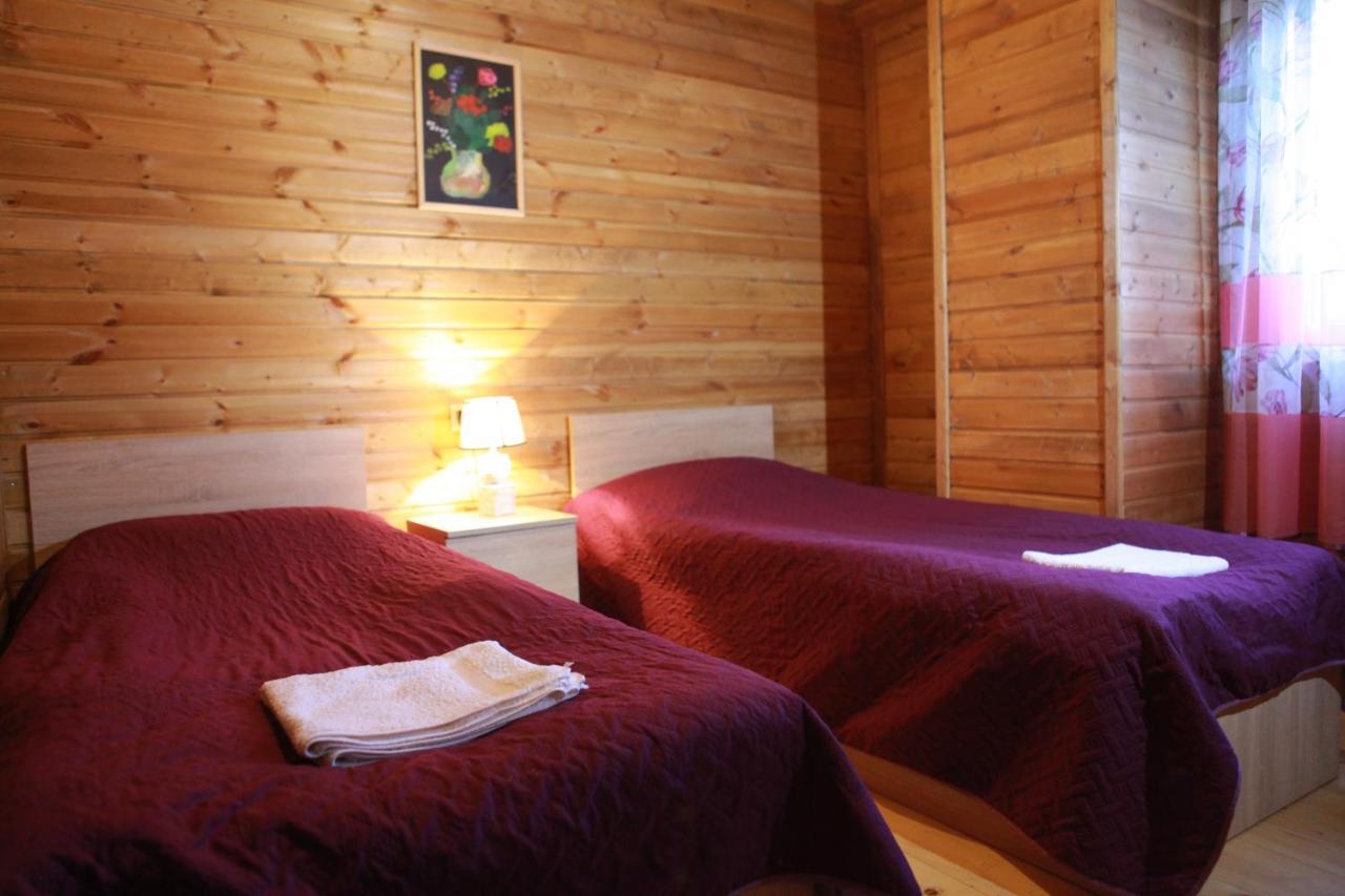 Cottage Woodside Местія Екстер'єр фото