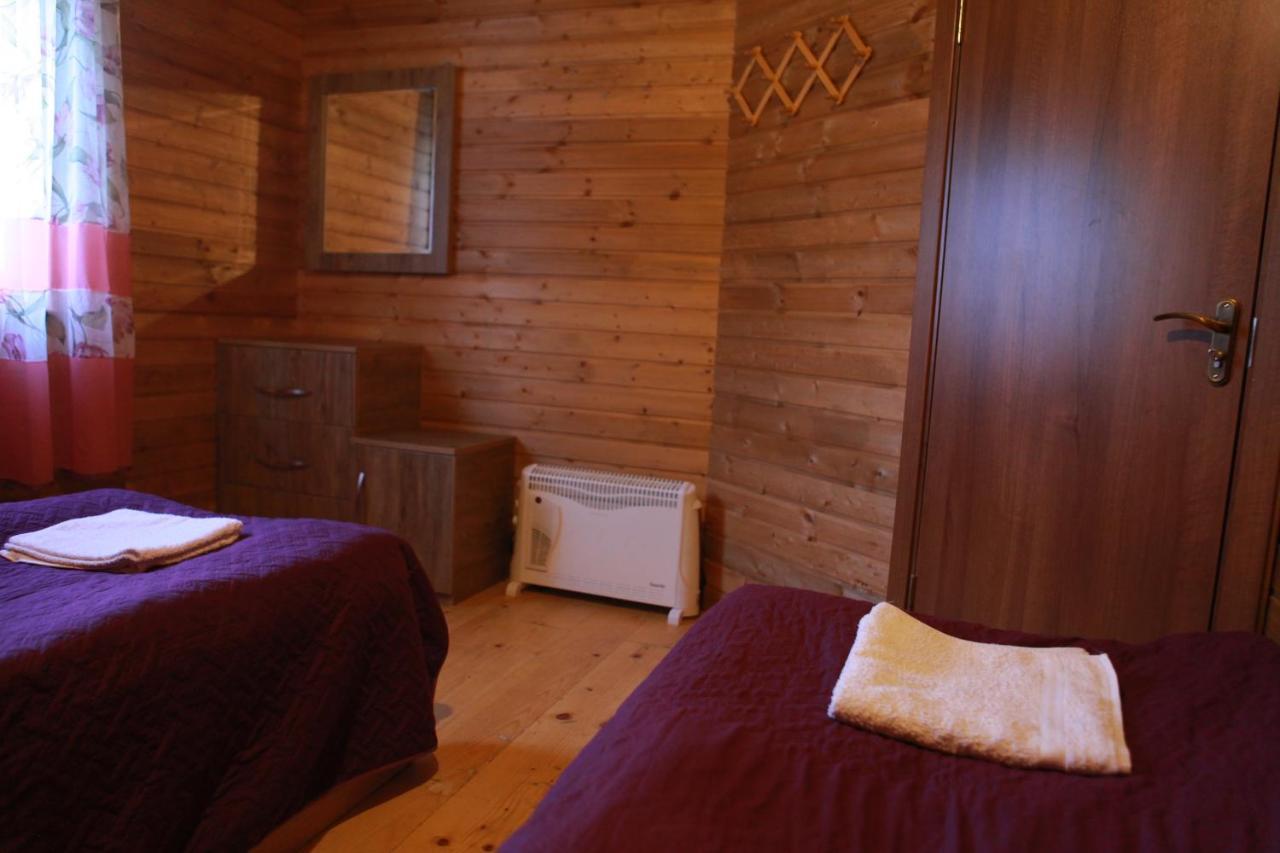 Cottage Woodside Местія Екстер'єр фото