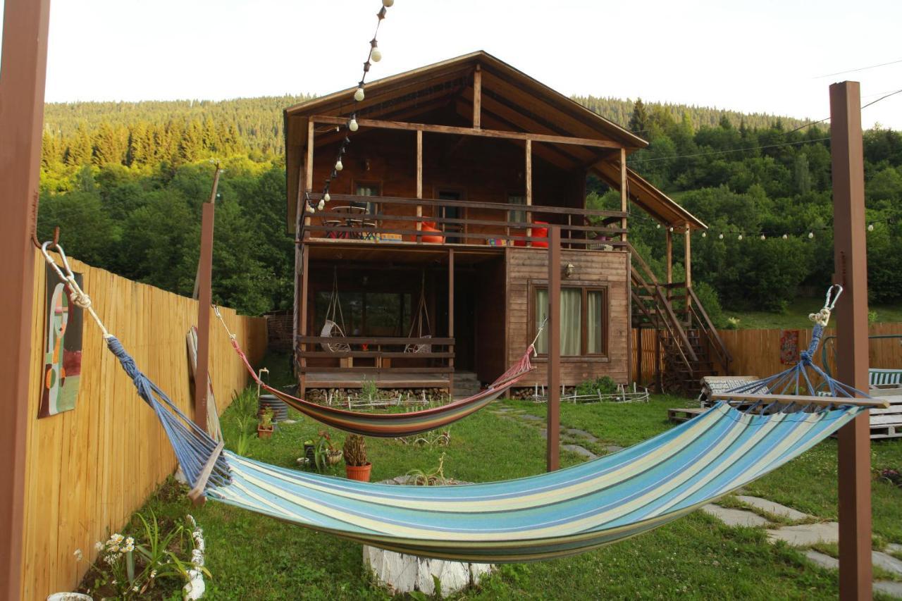Cottage Woodside Местія Екстер'єр фото