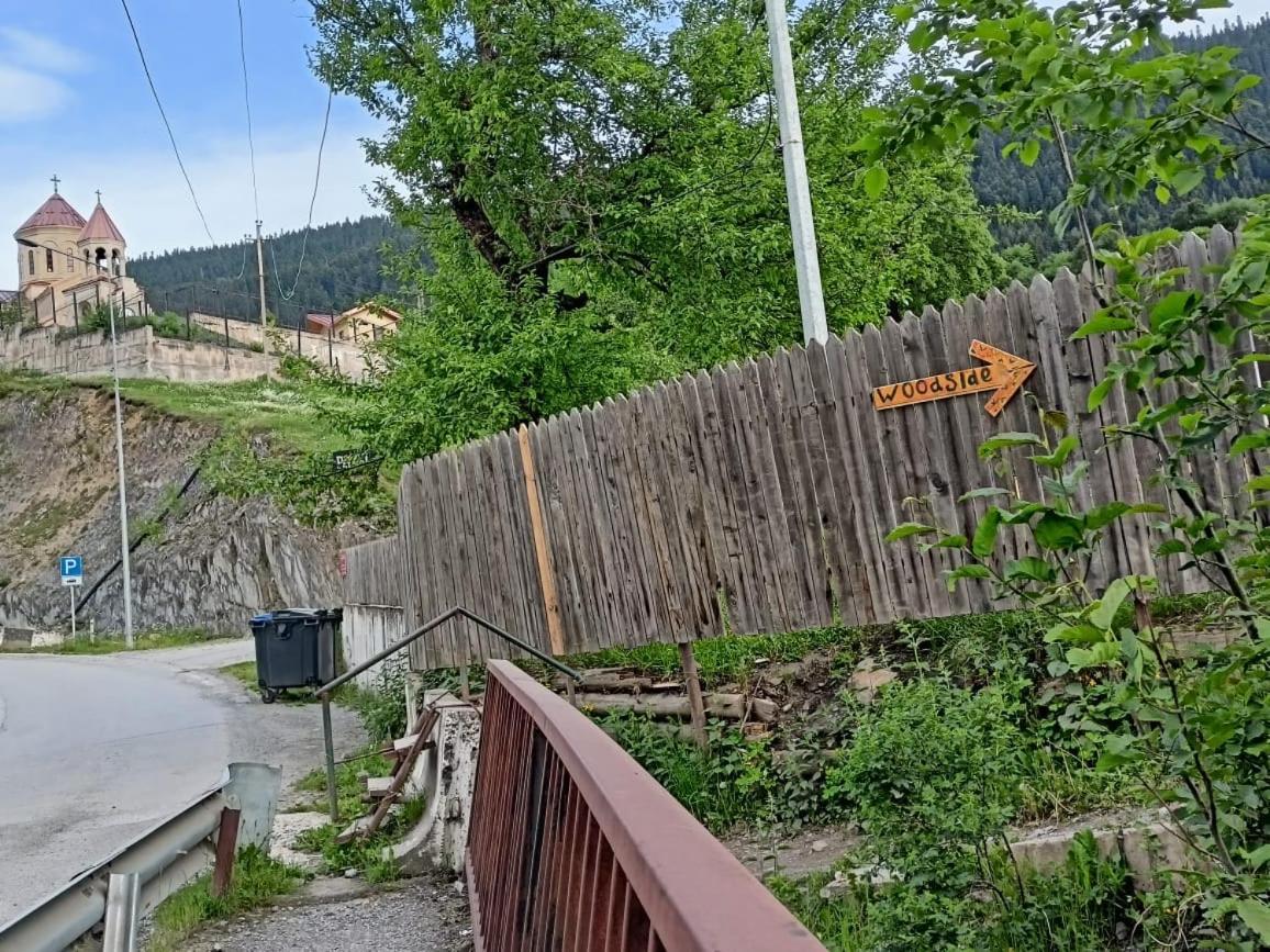 Cottage Woodside Местія Екстер'єр фото